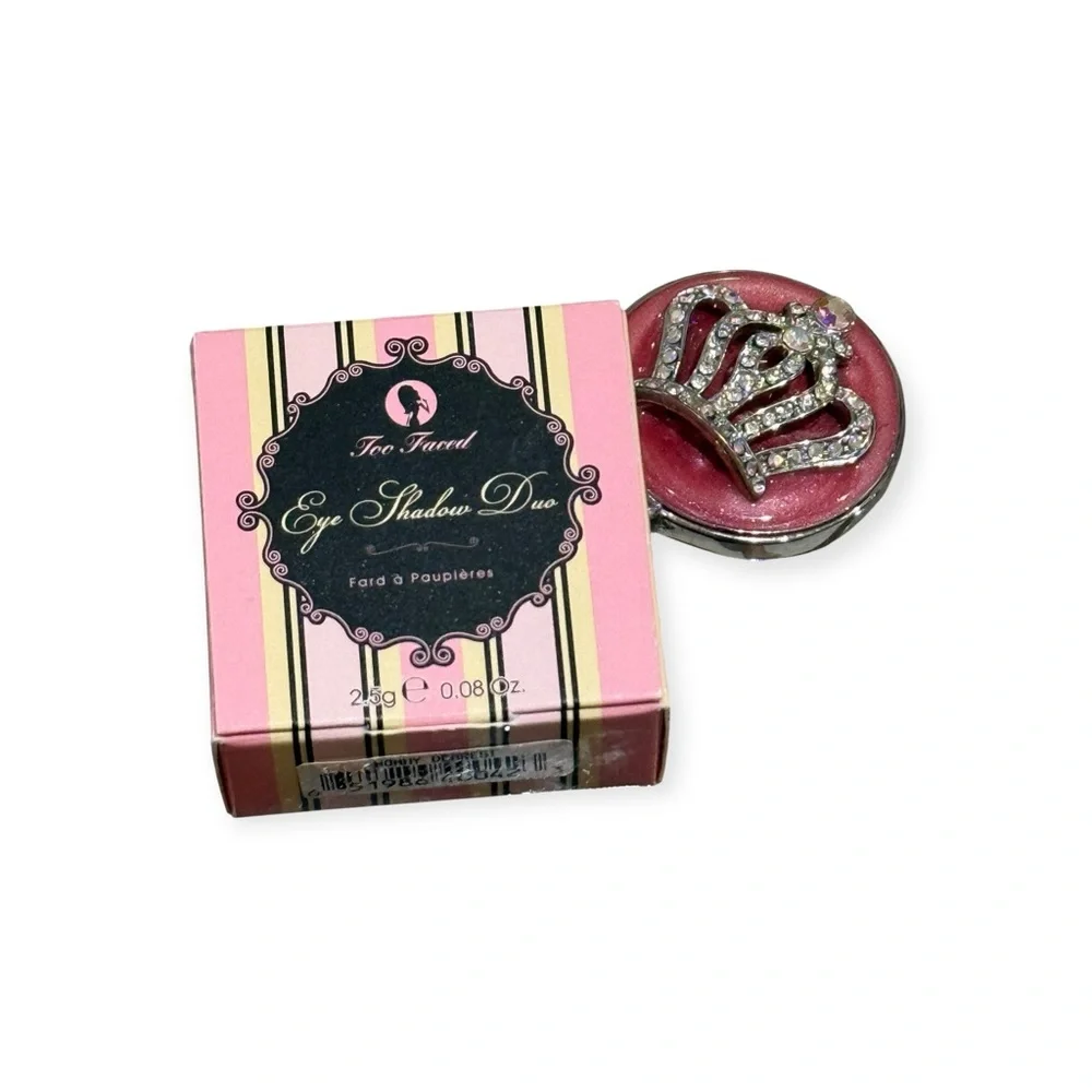Deadstock: new Too Faced ☯︎︎ OG Eye Shadow Duo ☯︎︎ Mommy Dearest ☯︎︎ in box